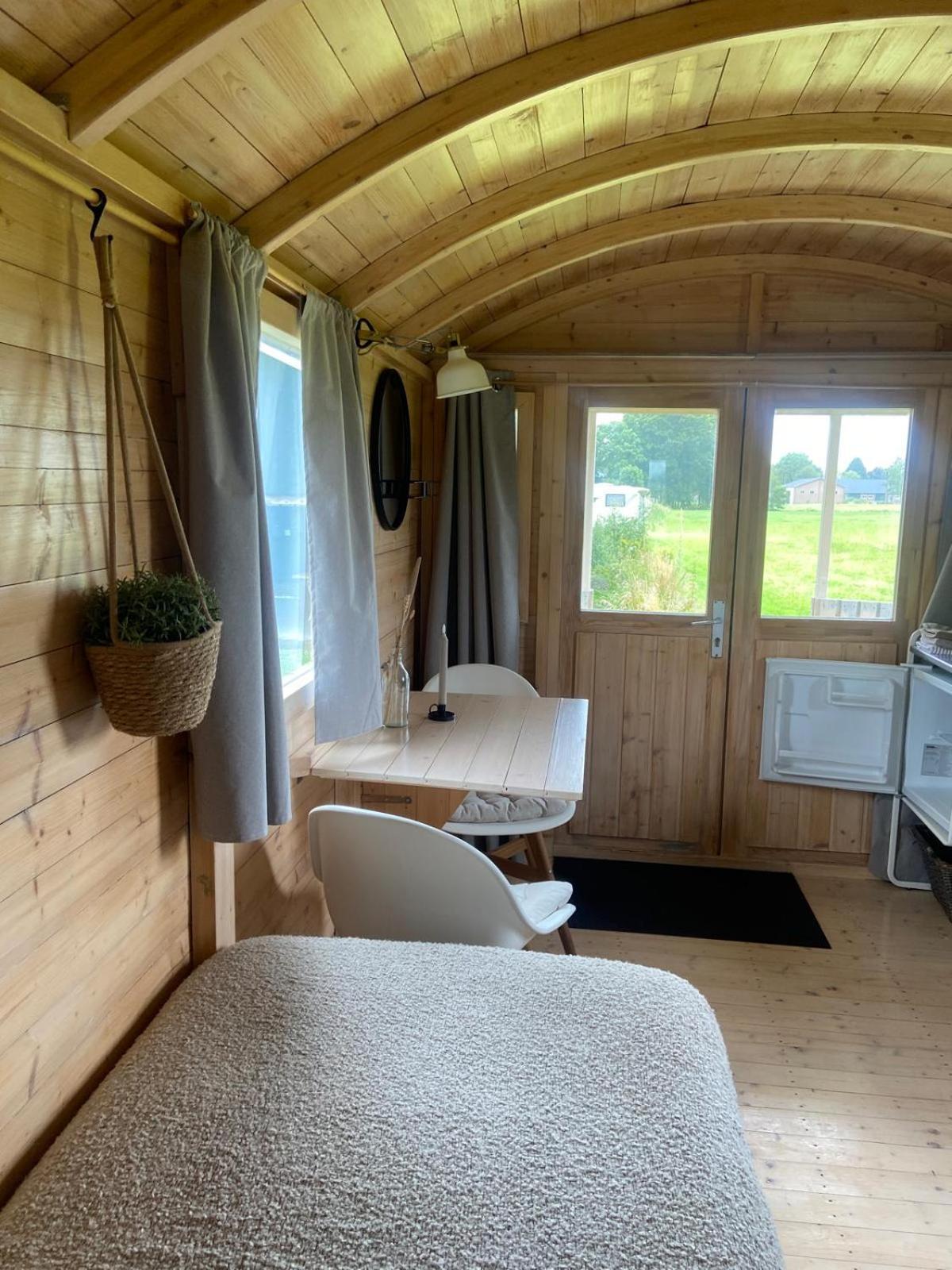 Pipowagen Op Camperplaats Vechtdal Panzió Nieuwleusen Kültér fotó